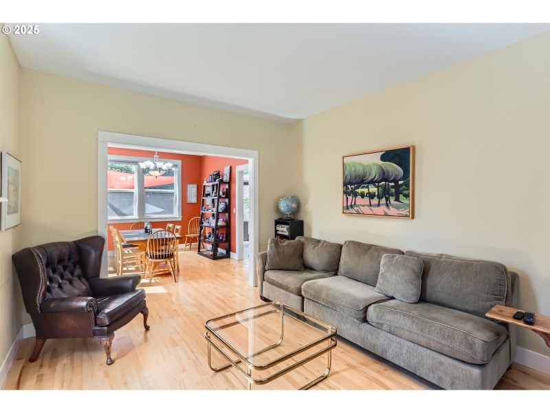 Living Room/Dining Room