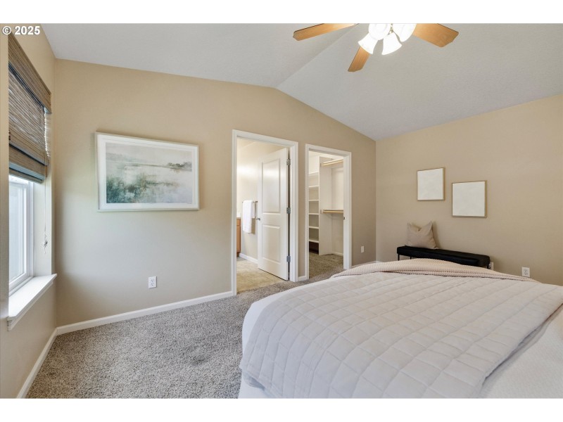 Bedroom, Primary