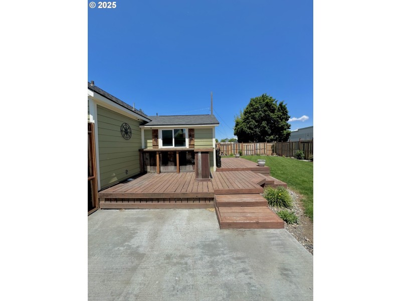 Deck