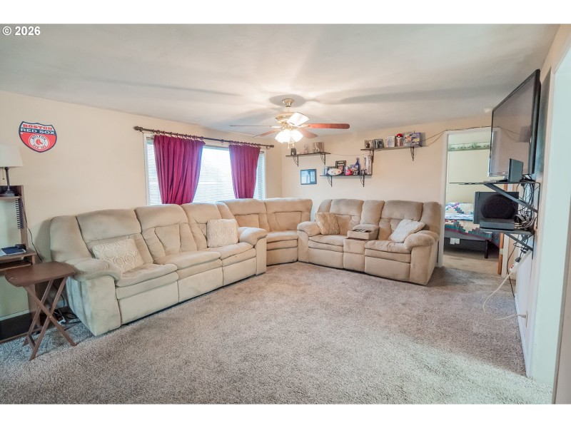 Living Room/Dining Room