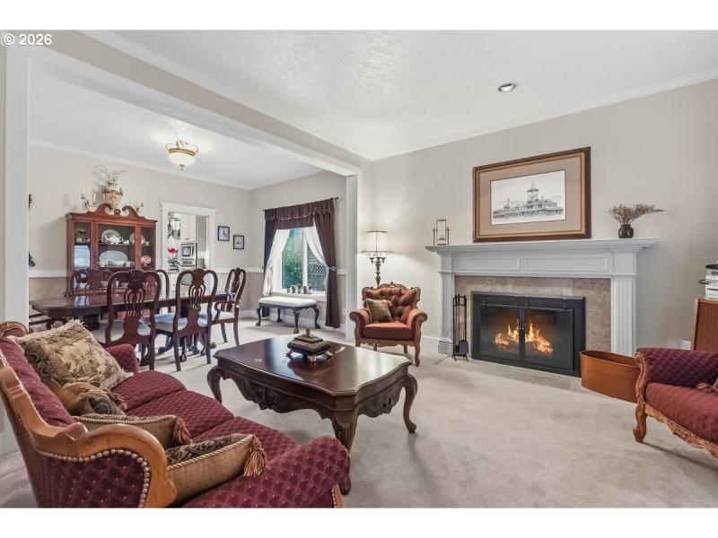 Living Room/Dining Room