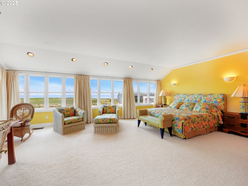 Bedroom, Owner's Suite