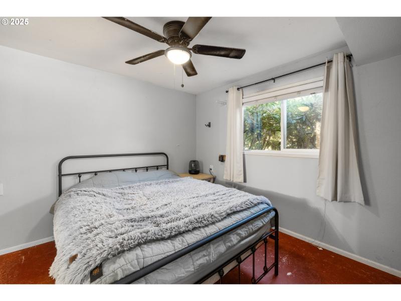 Bedroom, Owner's Suite