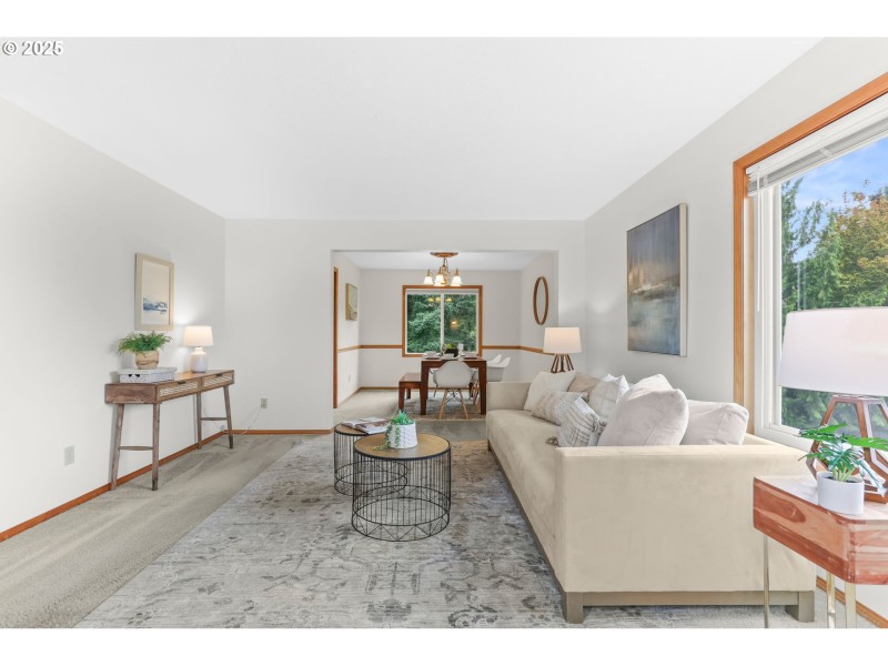 Living Room/Dining Room