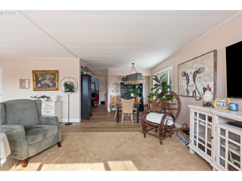 Living Room/Dining Room