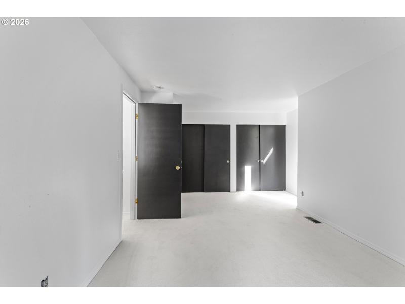 Bedroom, Owner's Suite