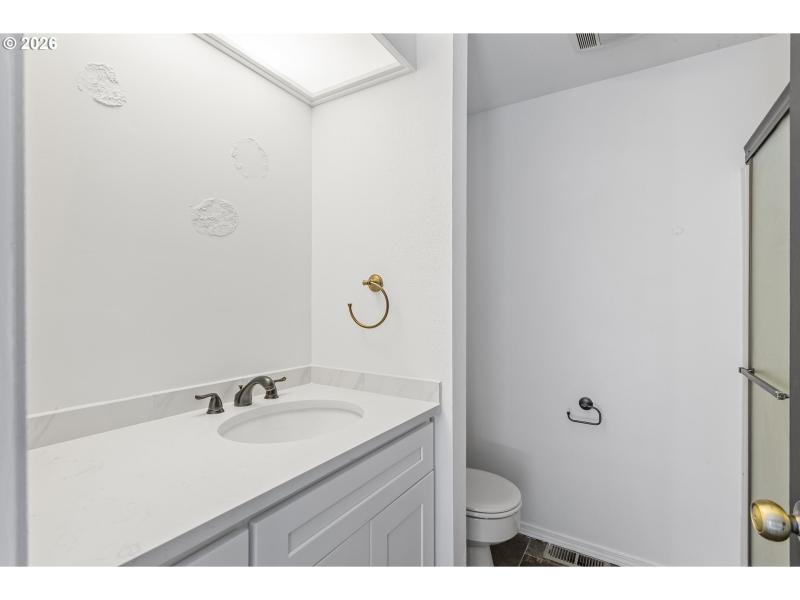 Bedroom, Owner's Suite