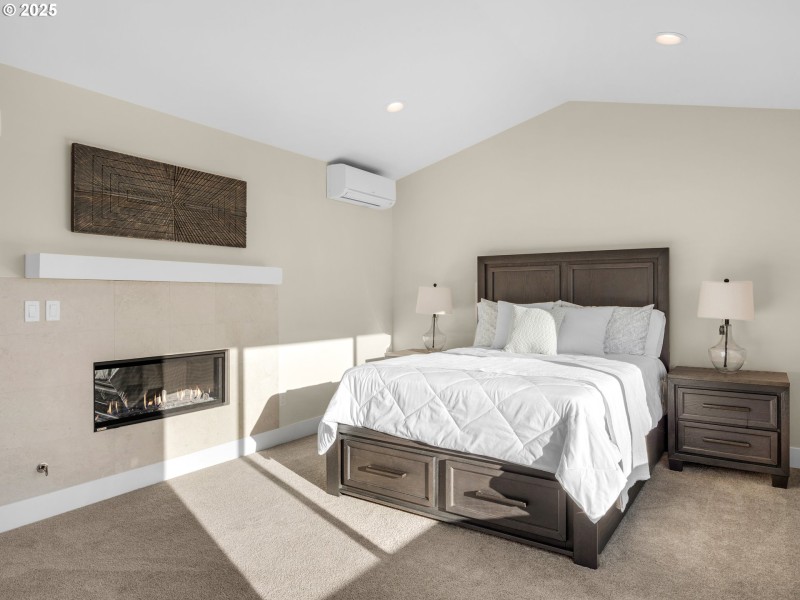 Bedroom, Owner's Suite