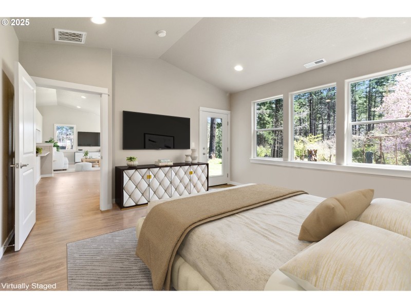 Owner's Suite Bedroom
