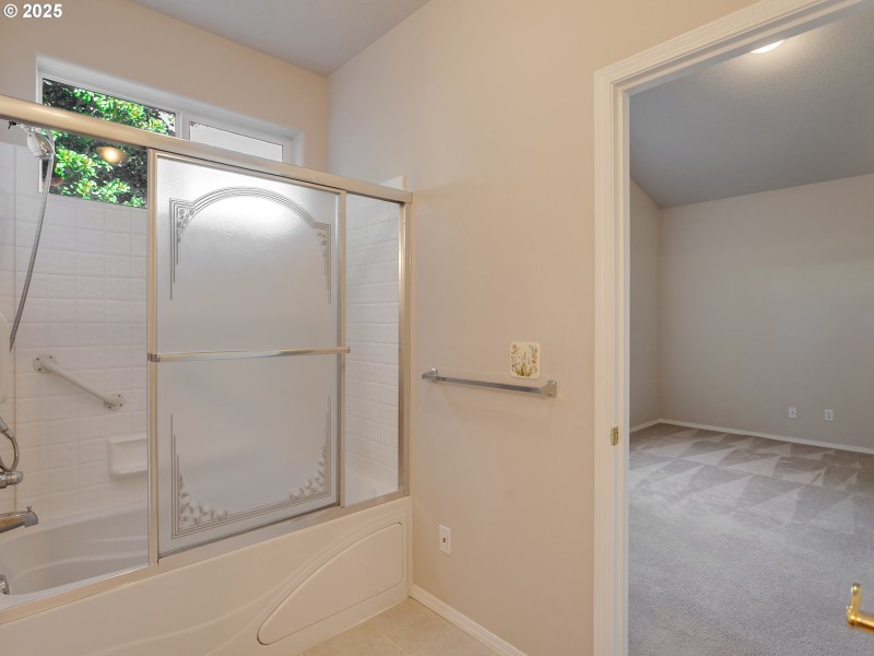 Bathroom, Attached