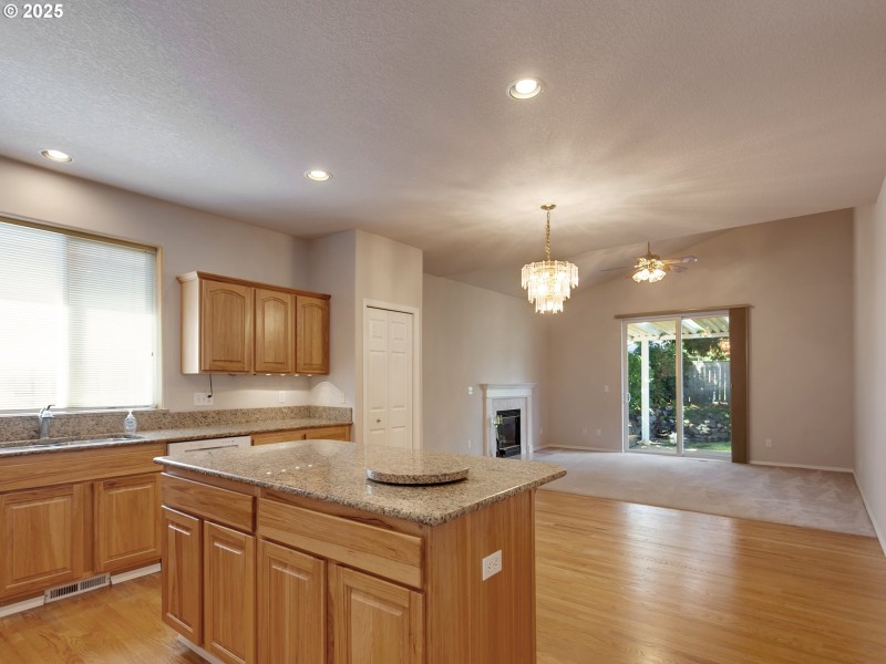Kitchen/Nook