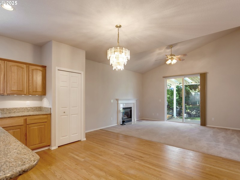 Kitchen/Nook