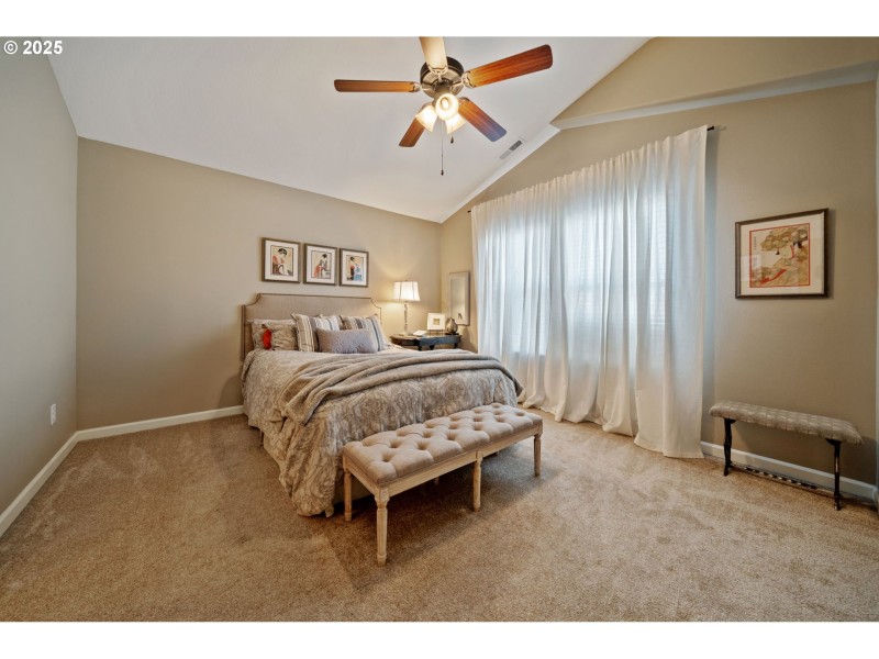 Bedroom, Primary