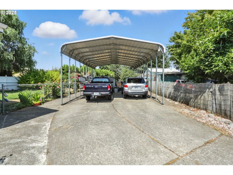 Carport