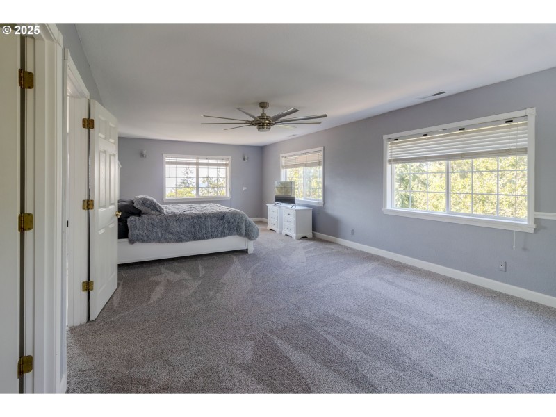 Bedroom, Owner's Suite