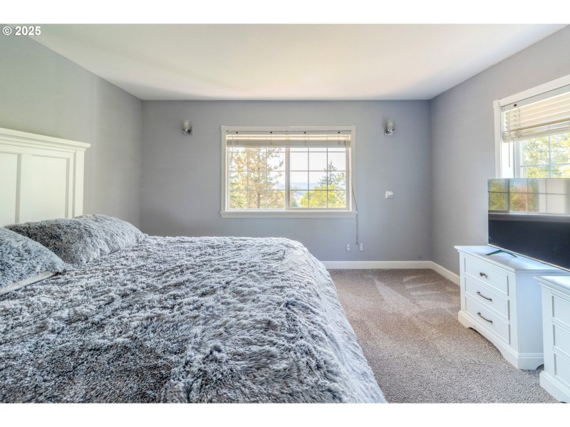 Bedroom, Owner's Suite