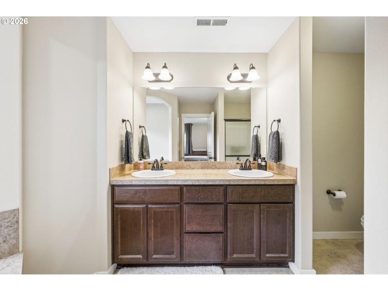 Owner's Suite Bathroom
