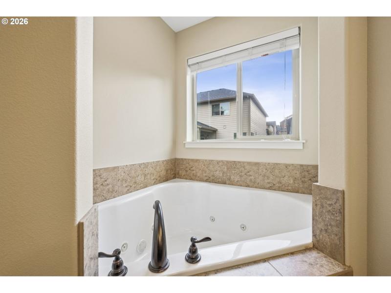 Owner's Suite Bathroom