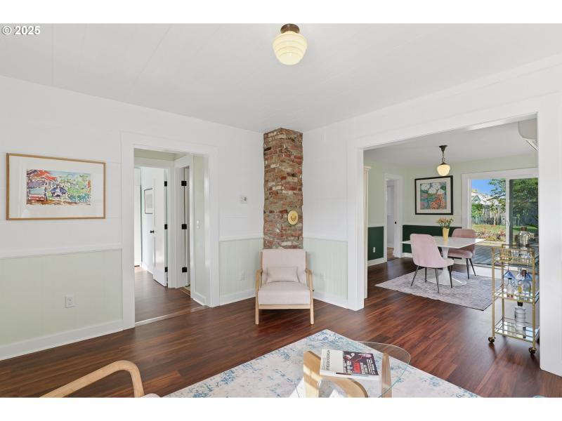 Living Room/Dining Room