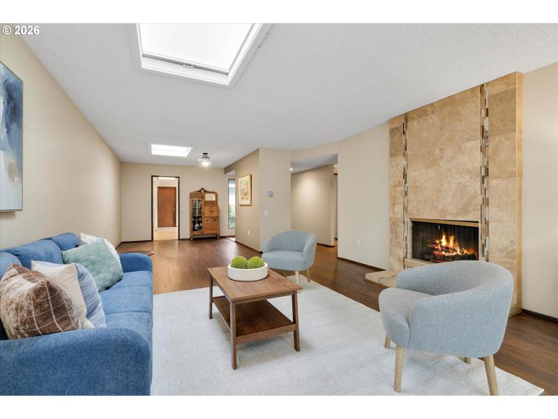 Living Room/Dining Room