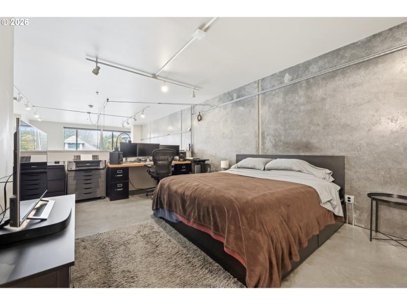 Bedroom, Owner's Suite