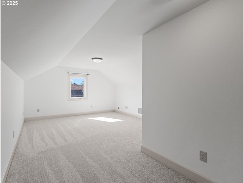 Bedroom, Primary