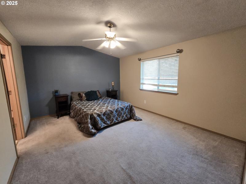 Bedroom, Owner's Suite