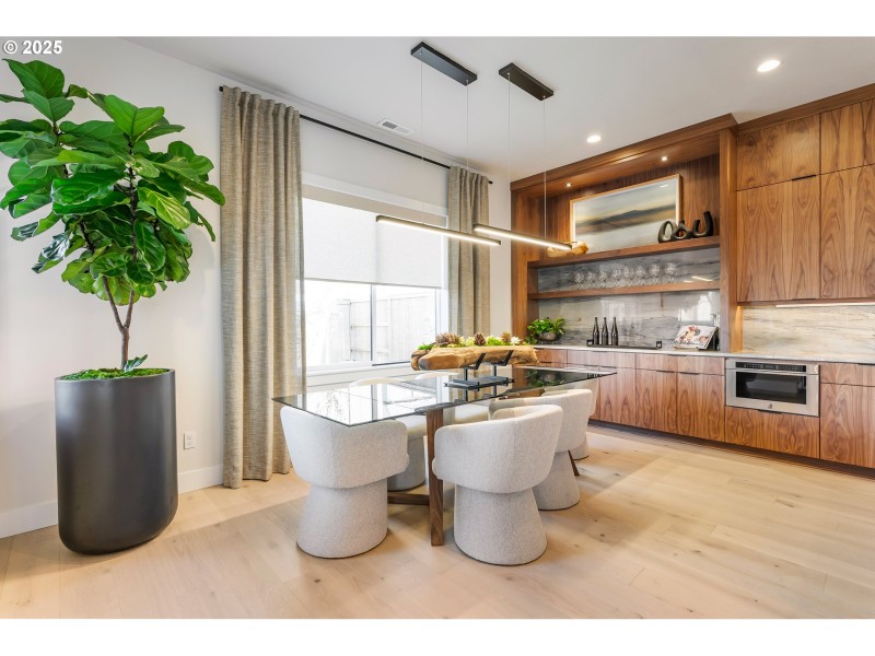 Butler's Pantry