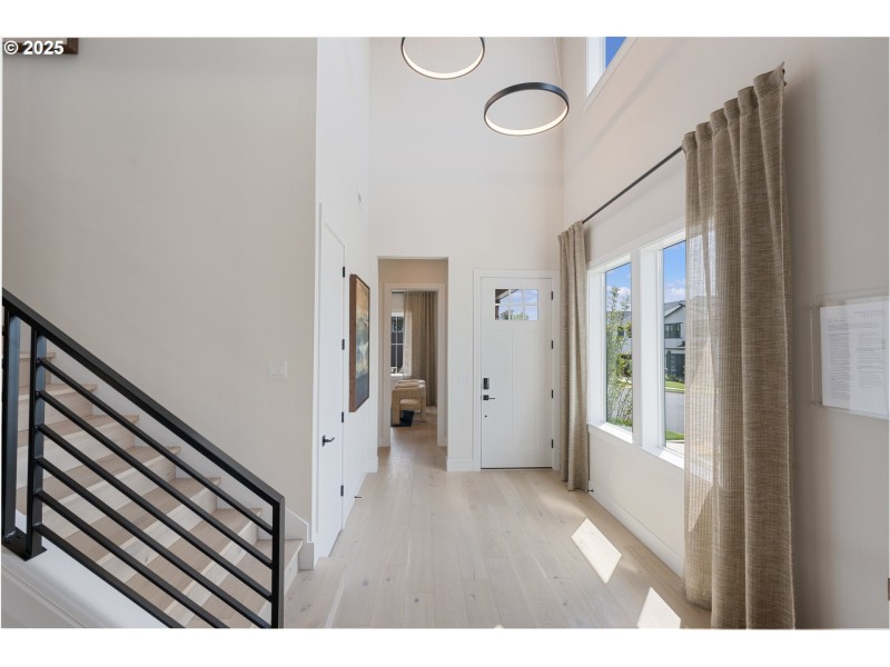 Entrance/Foyer