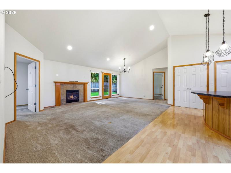 Living Room/Dining Room