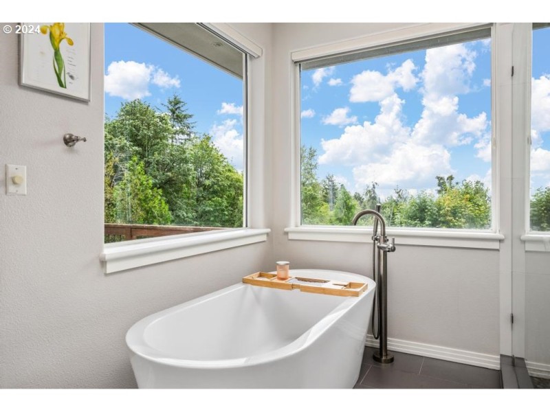 Bathroom, Attached