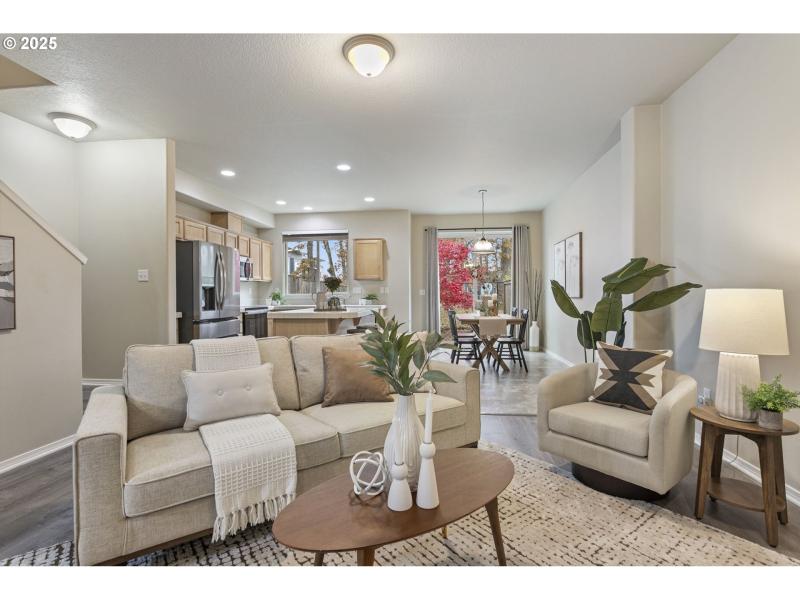 Living Room/Dining Room