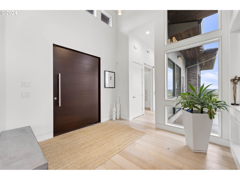 Entrance/Foyer