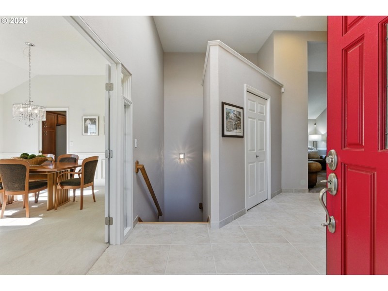 Entrance/Foyer