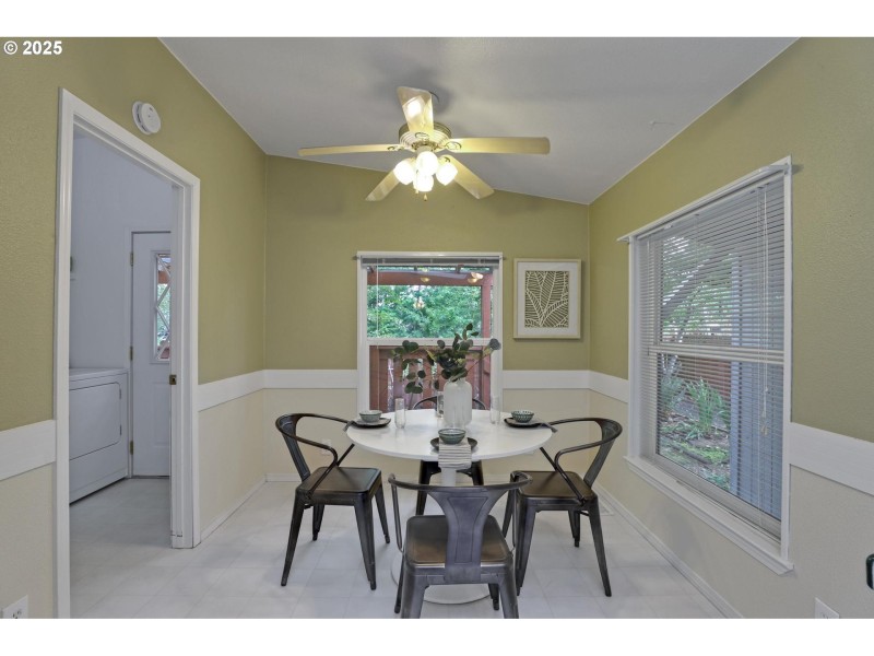 Kitchen/Nook