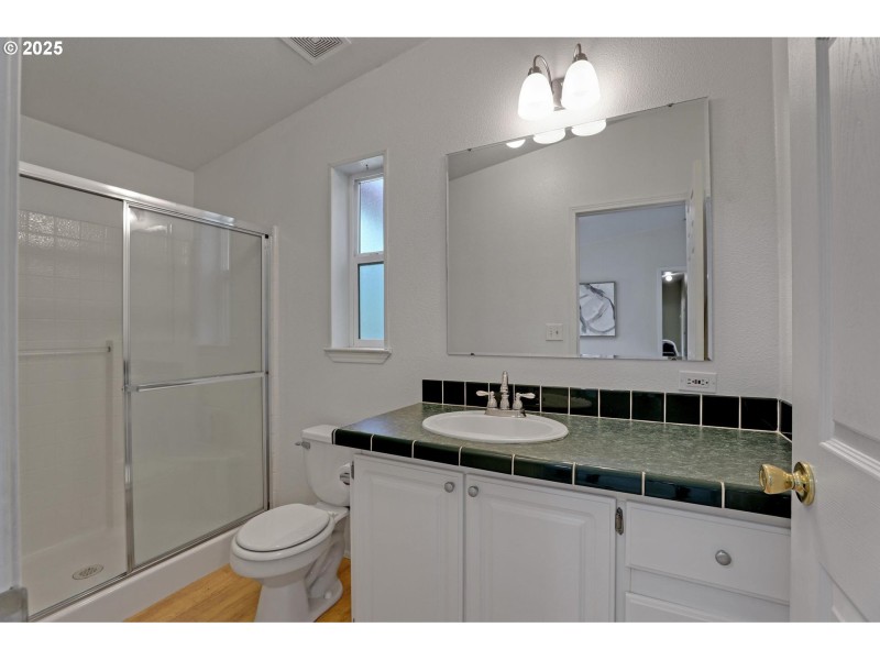 Bathroom, Attached