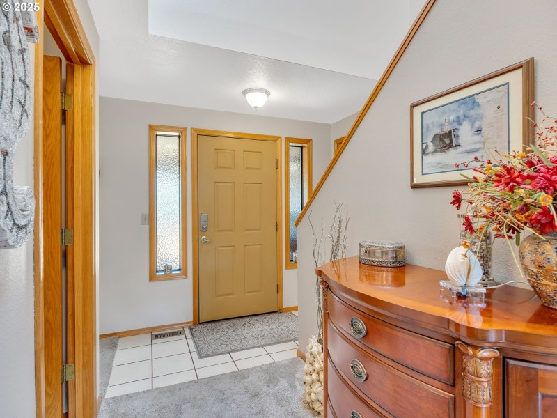 Entrance/Foyer