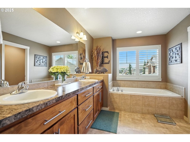 Bathroom, Attached