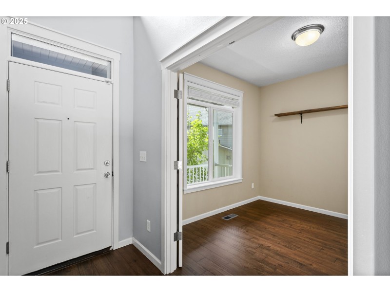 Entrance/Foyer