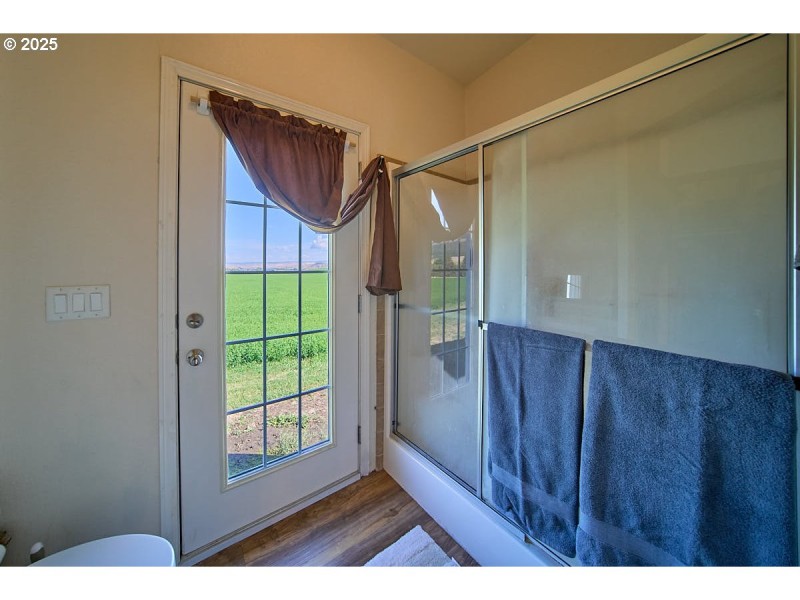 Bathroom, Attached