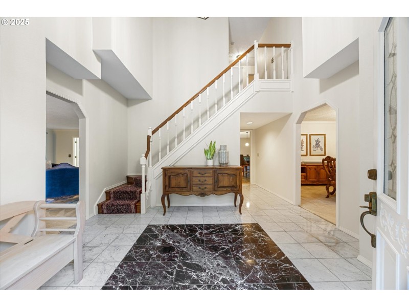 Entrance/Foyer