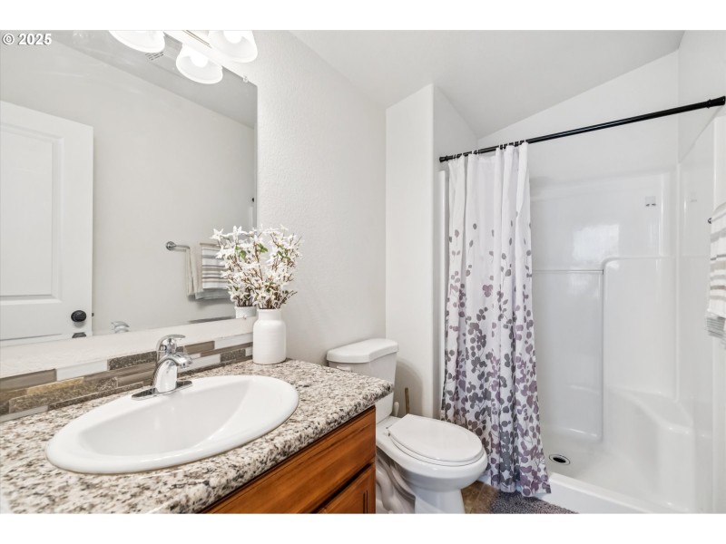 Bathroom, Attached
