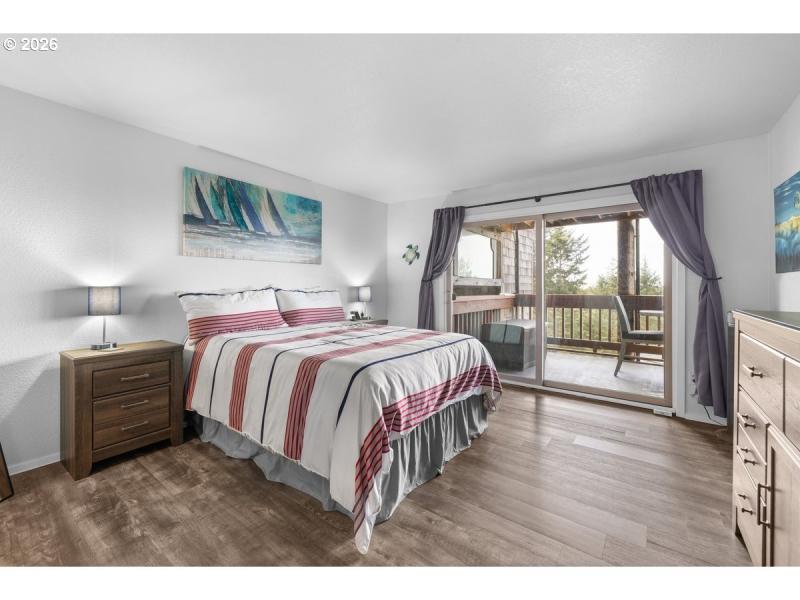 Bedroom, Owner's Suite