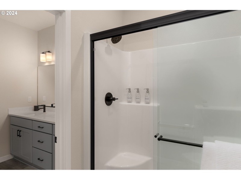 Bedroom, Owner's Suite