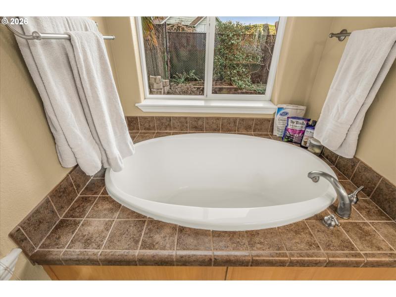 Owner's Suite Bathroom