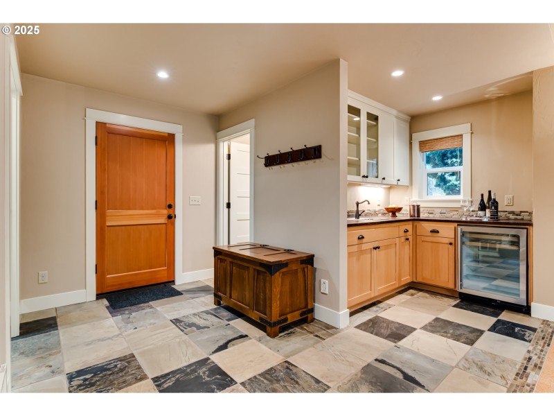 Guest Quarters