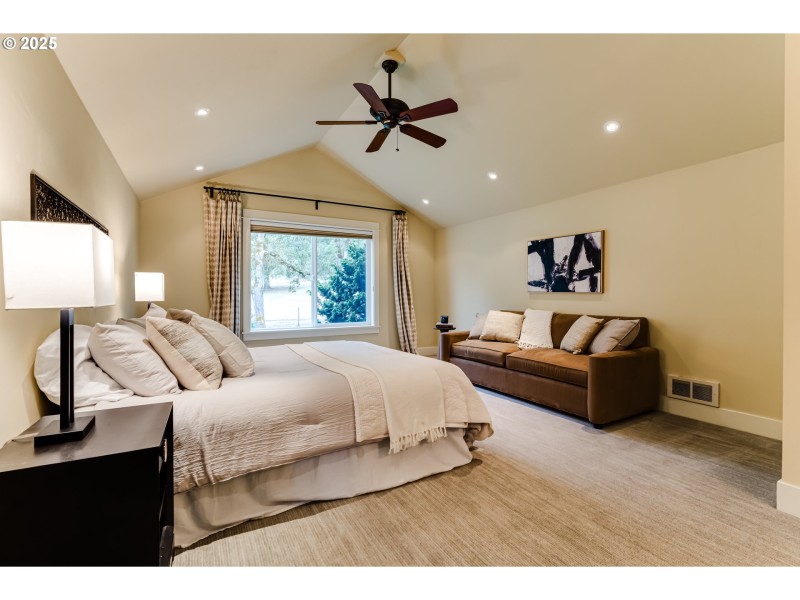 Guest Quarters