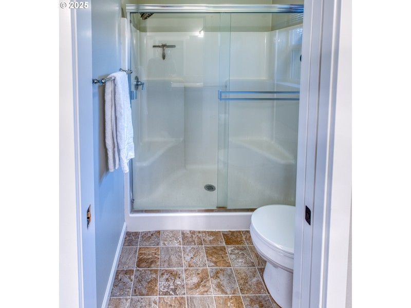 Bathroom, Attached