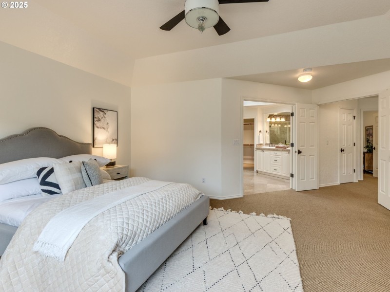 Bedroom, Owner's Suite