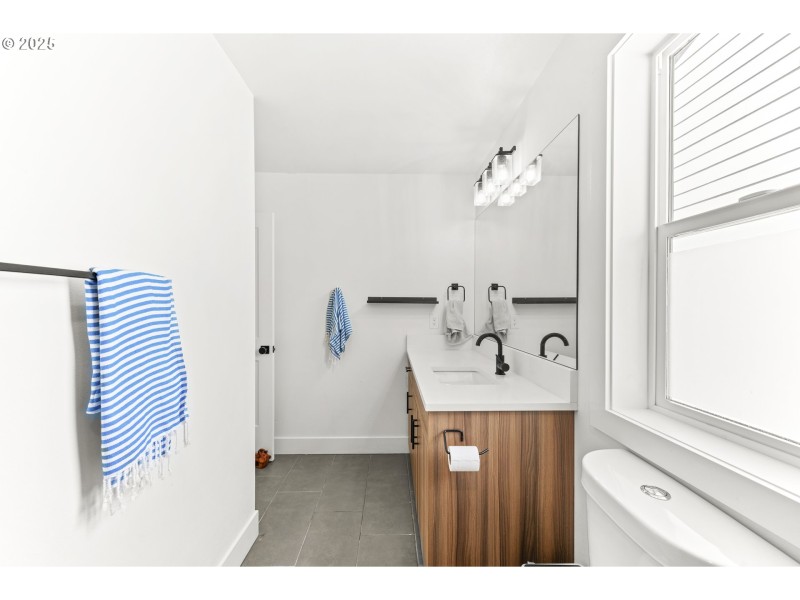 Owner's Suite Bathroom